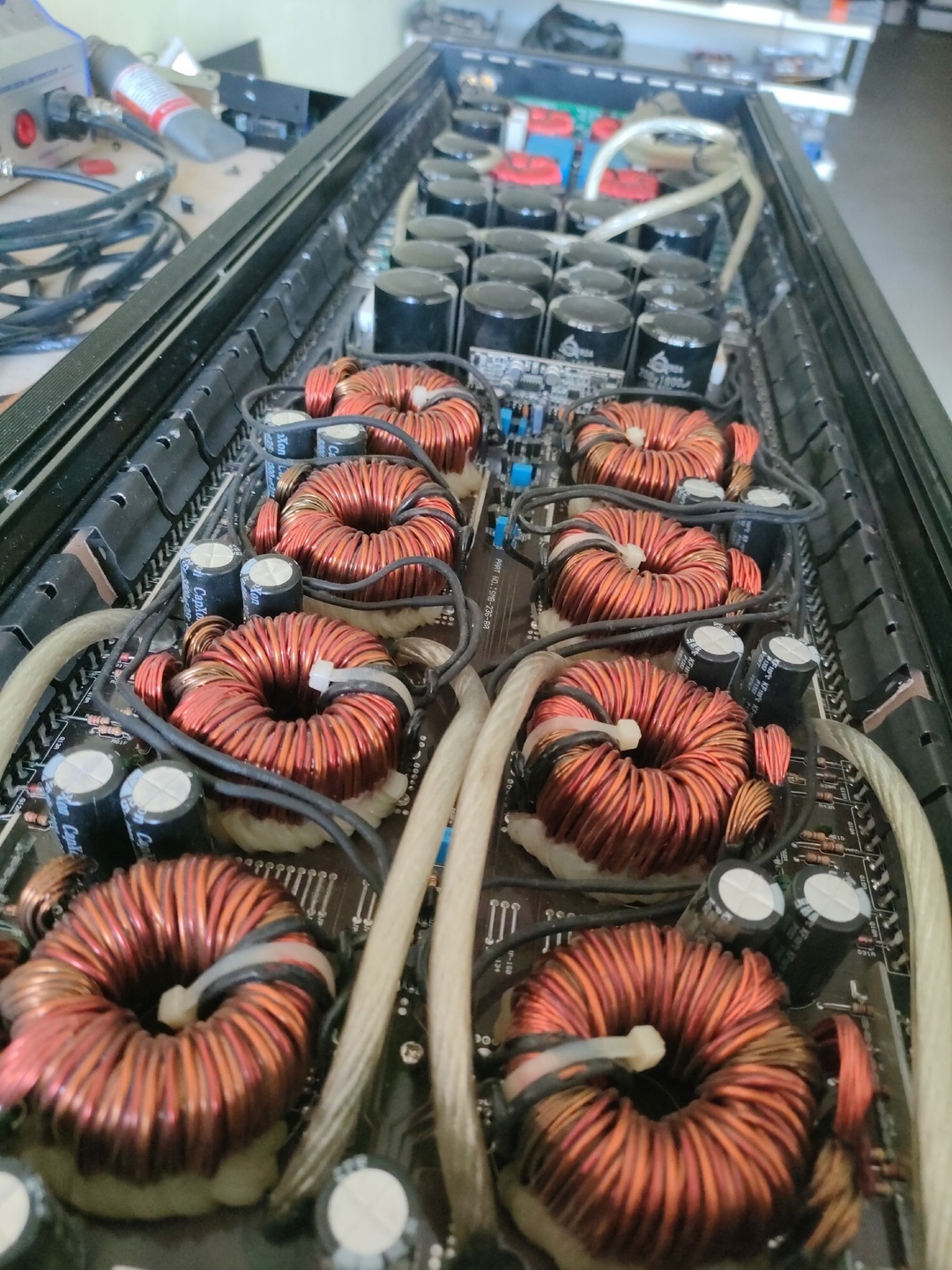 Ремонт и обслуживание динамиков и аудиосистем 